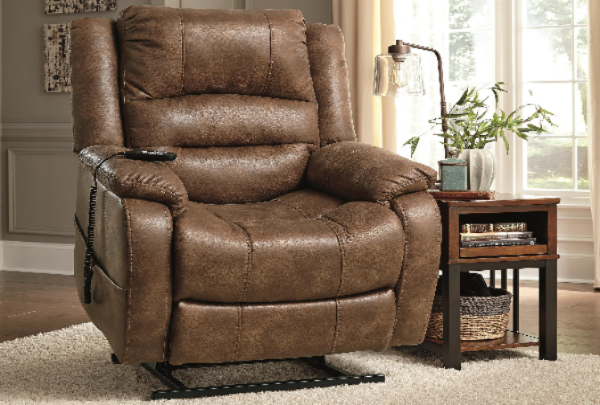 Yandel Power Lift Recliner – Katy Furniture - Main Image