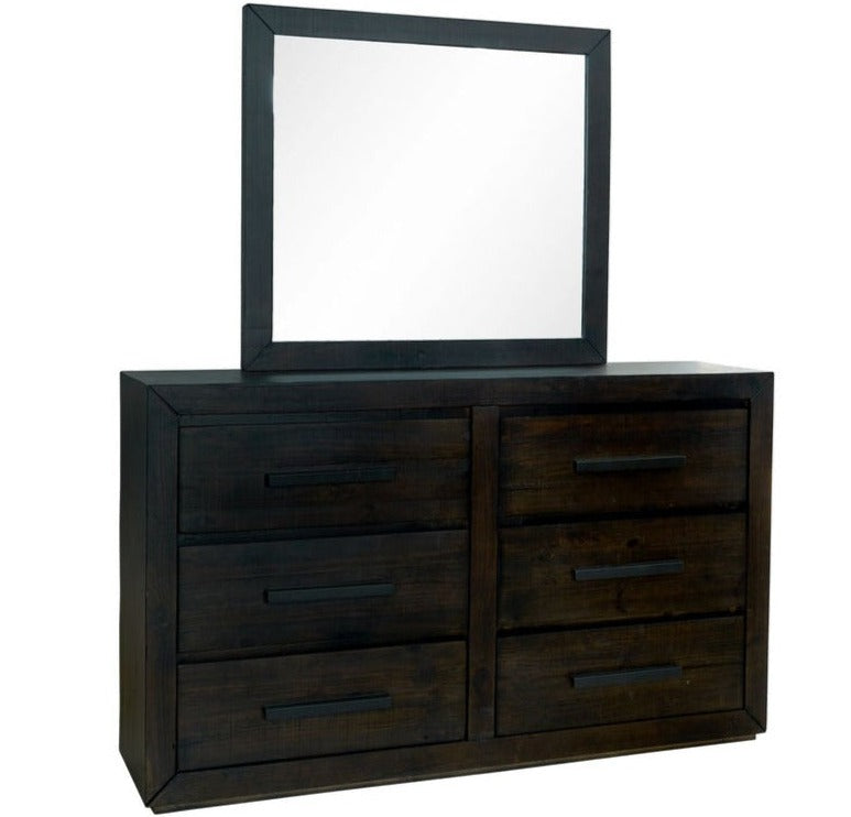 Magnum Queen Bedroom Set