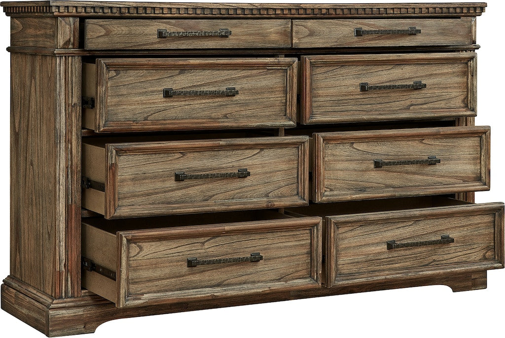 Markenburg King Bedroom Set w/ FREE Chest